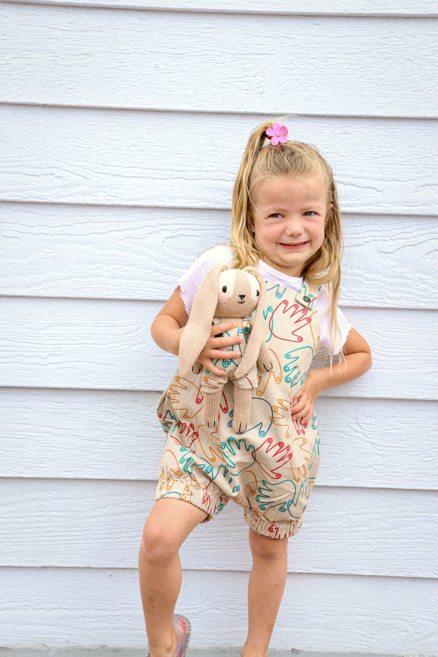 Nikki Bunny wearing iuju